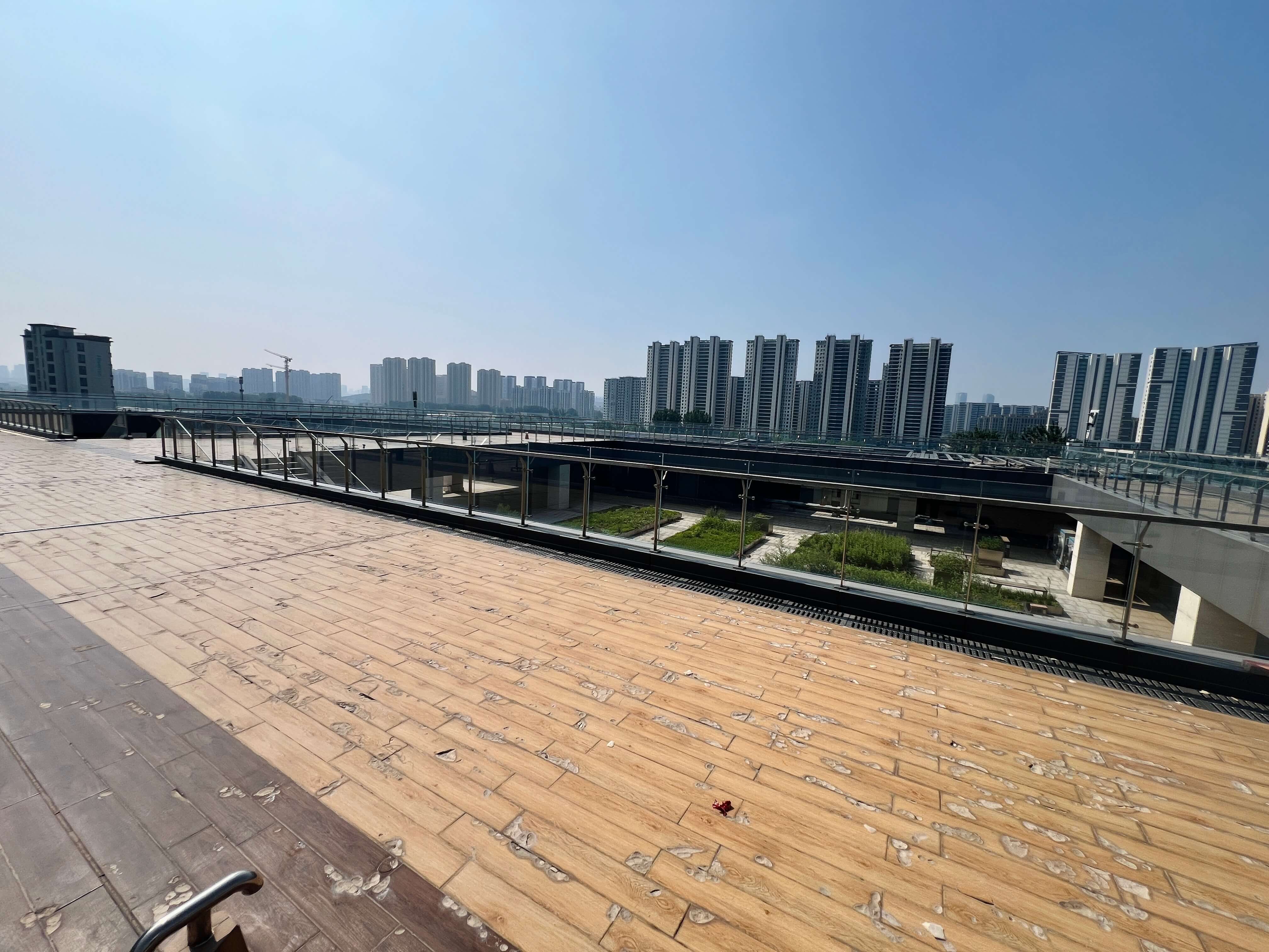 户外飞行场地