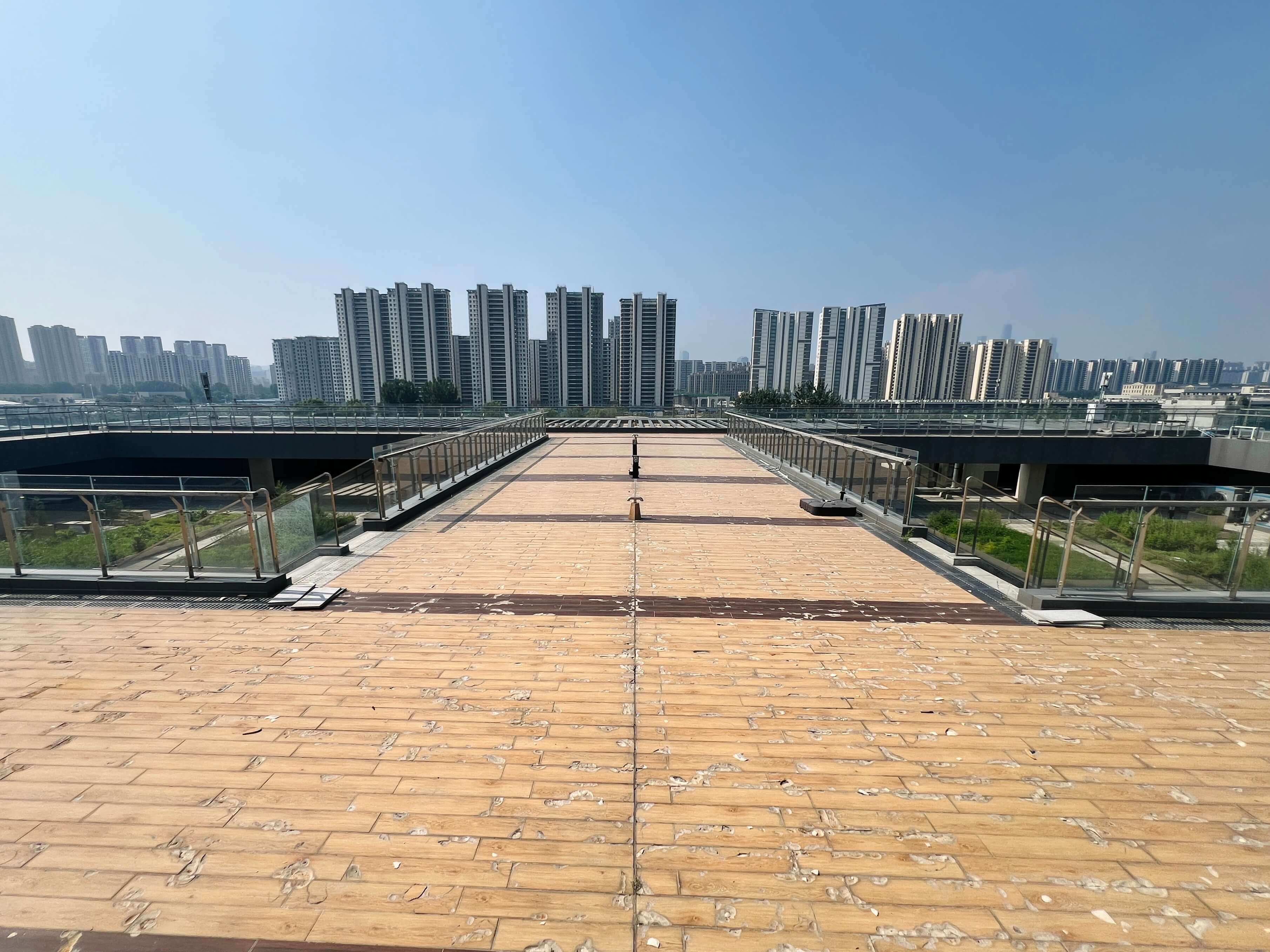 户外飞行场地